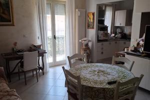 Comodo, centrale e vicino al mare