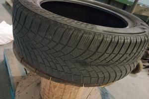 Pneumatici invernali per alfa stelvio cerchi da 19