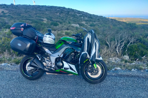 Moto kawasaki z1000sx