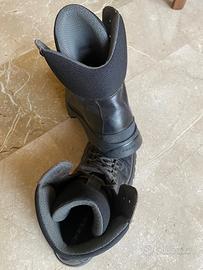 Stivaletti da uomo Prada Monolith