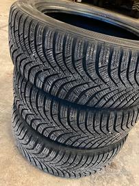 Gomme invernali Hankook 185/55r15 82T