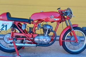 Ducati 125 sport