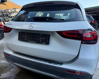 Ricambi per Mercedes GLA H247 EQ