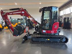 ESCAVATORE YANMAR VIO 57 CABINATO