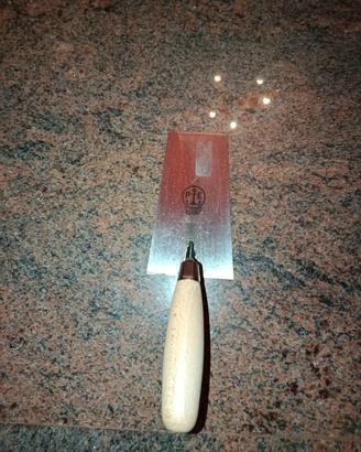 cazzuola o cazzuolino a punta quadra Ancora