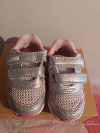 scarpa ginnastica Primigi n. 22