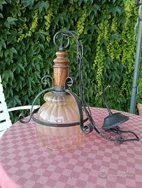 Lampadario in ferro battuto