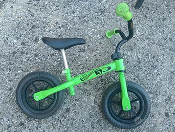 Bicicletta senza pedali