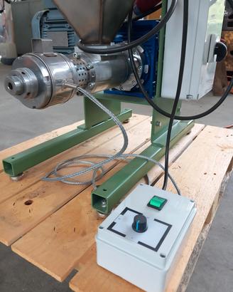 pressa spreme semi oleosi