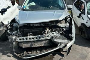 Ford Kuga del 2019 per ricambi