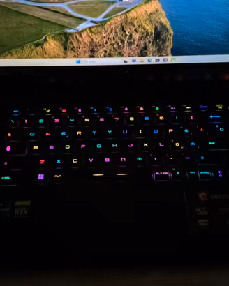 MSI vector GP66, I7 12th, rtx3080, 16gb ram, 1tb
