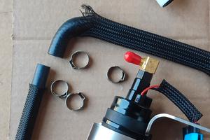 2 pompe Optimax Mercury 150 /200 nuove