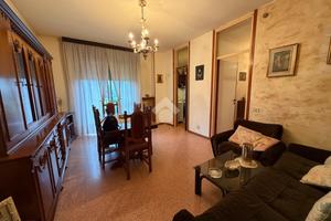 3 LOCALI A OSIO SOTTO