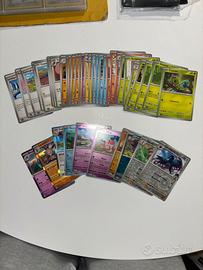 Lotto Avventure Insieme di 42 carte NM Ita.