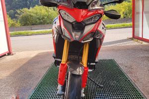 Multistrada v4 pikes peak 
