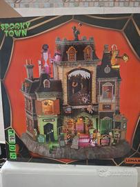 Spooky town lemax