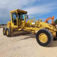 PAUS LIVELLATRICE CATERPILLAR o Simile a Noleggi