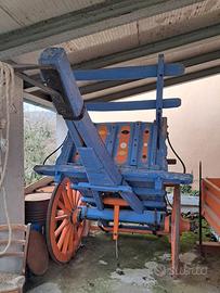 Carro antico in legno