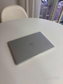 HP EliteBook x360 1030 G2 - Intel i7 / 16GB RAM /