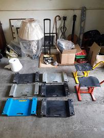 6 carrelli spostamoto e 2 cavalletti alzamoto