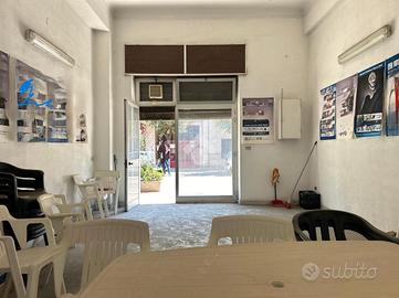 MONOLOCALE A GROTTAGLIE