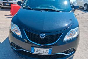 lancia ypsilon 1300 multijet