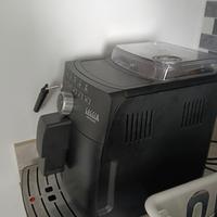 macchina caffè automatica gaggia