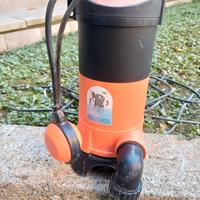 Pompa ad immersione acque scure nuova