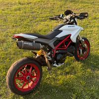 Ducati Hypermotard 939