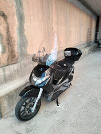 Beverly 250