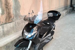 Beverly 250
