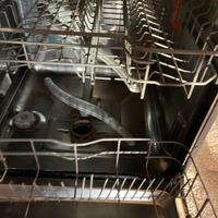 Girante inferiore lavastoviglie Ariston LTB 4B019 