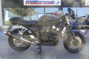 YAMAHA FZS 600 Fazer FZS 600 FAZER