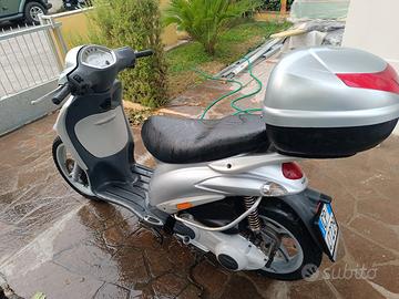piaggio liberty 125