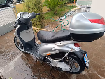 piaggio liberty 125
