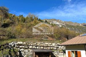 SPLENDIDO LOTTO EDIFICABILE!