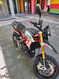 aprilia dorsoduro 900 A2