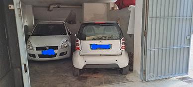 Box via Diaz con posto per Smart o auto piccola