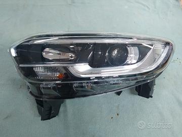 Faro sinistro Renault Kadjar 