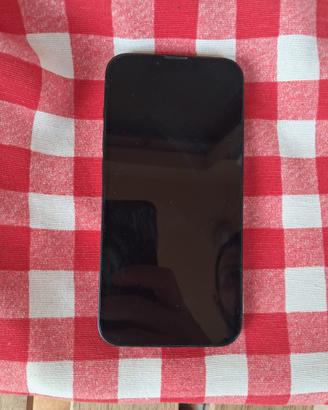 iPhone 16 e