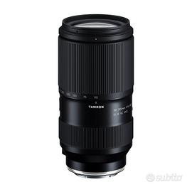 Tamron 50-300mm f/4.5-6.3 Di III VC VXD Sony E