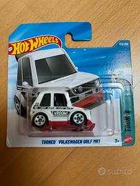 Hot Wheels Tooned Volkswagen Golf MK1