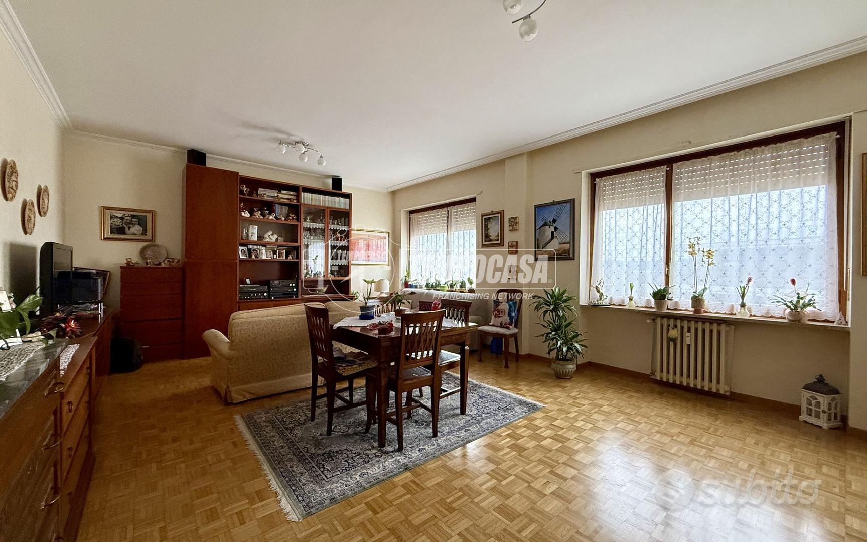 Apartment in Rivoli, Torino - Vista 2