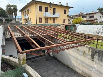 Struttura metallica reticolare