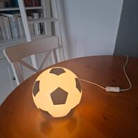 lampada pallone da calcio