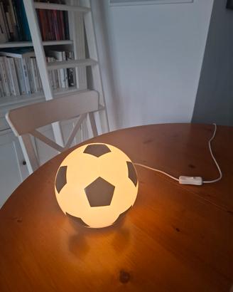 lampada pallone da calcio