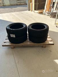 Gomme invernali kumho 245/50 R18 derivazione x3bmw