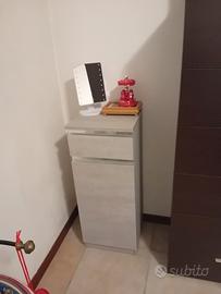 Mobiletto Vittoria