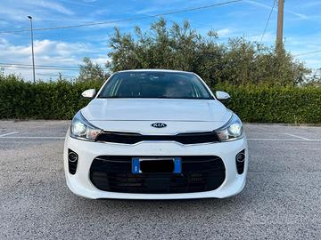 KIA RIO 1.4 CRDi 90 CV Cool 2017