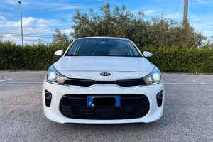 KIA RIO 1.4 CRDi 90 CV Cool 2017